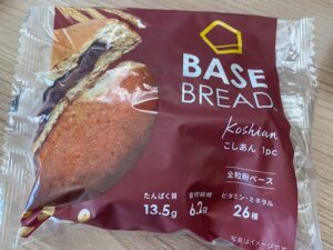 ベースブレッドこしあん味