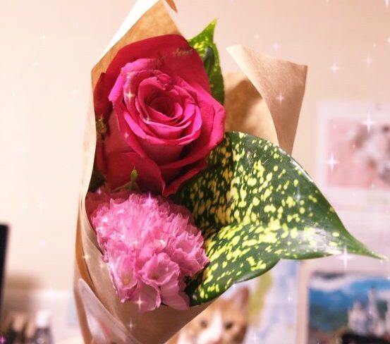 季節のお花が届く！ブルーミーお花の定期便の花束