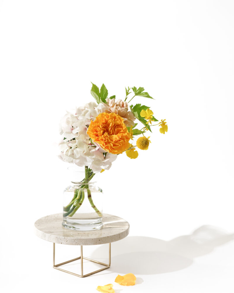 イエローとオレンジのSサイズ　ひとはなのお花の定期便