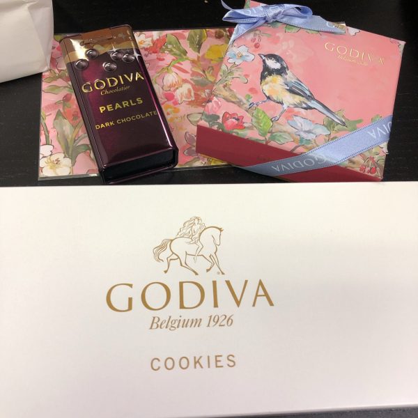 高いと感じるゴディバの定期便「GODIVAサブスクリプション」