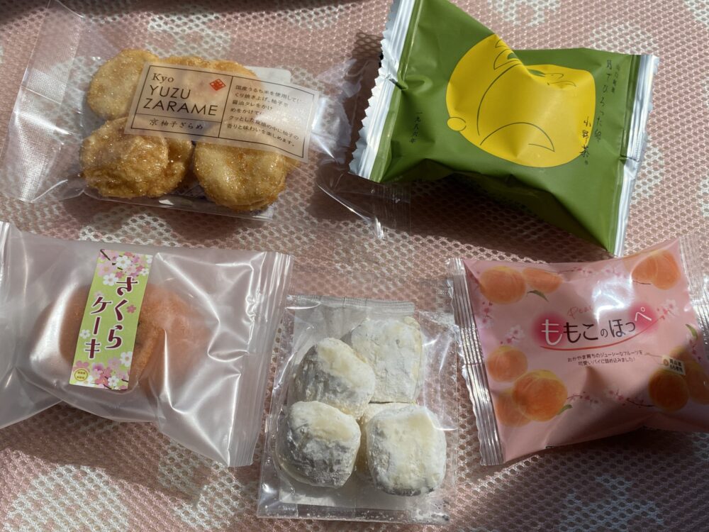 カフェメゾンスタンダード版に入っていた全国のお菓子