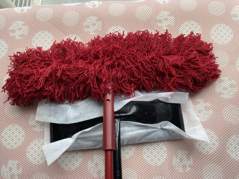 ダスキンモップとクイックルワイパー大きさ比較