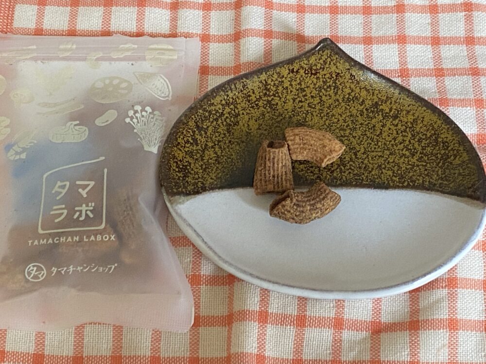 マカロニのようなビジュアルのおかーるはタマチャンショップの人気商品