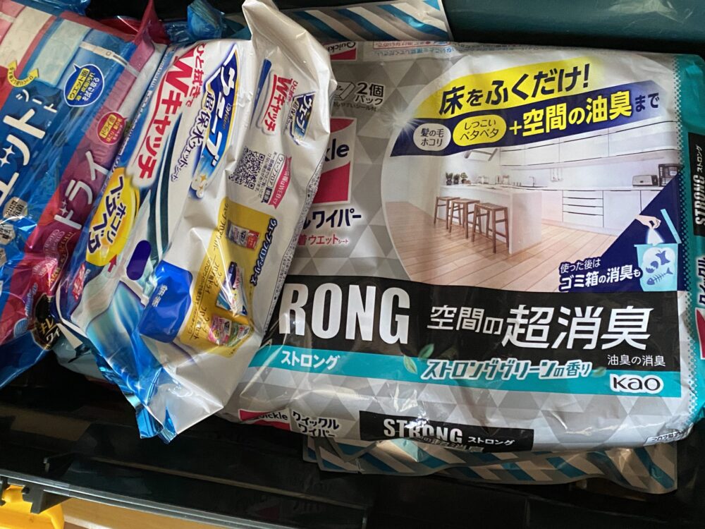 クイックルワイパー好きなのでいろんな種類のシートかってためした