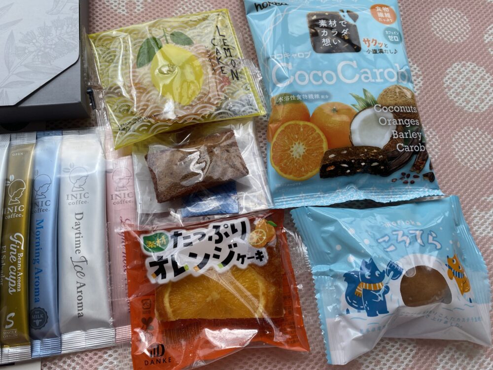 コーヒーとお菓子を楽しめるおすすめサブスク